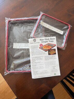 NWT 2 Cook's Essentials Crisp-Ease Oven Crisper Trays